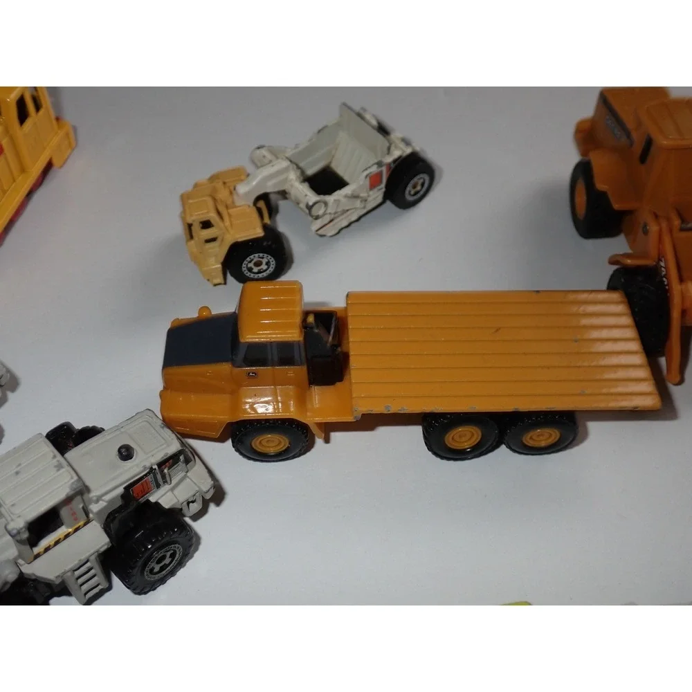 Lot Matchbox Construction Vehicles ertl Diecast & Plastic Backhoe, Bulldozer etc